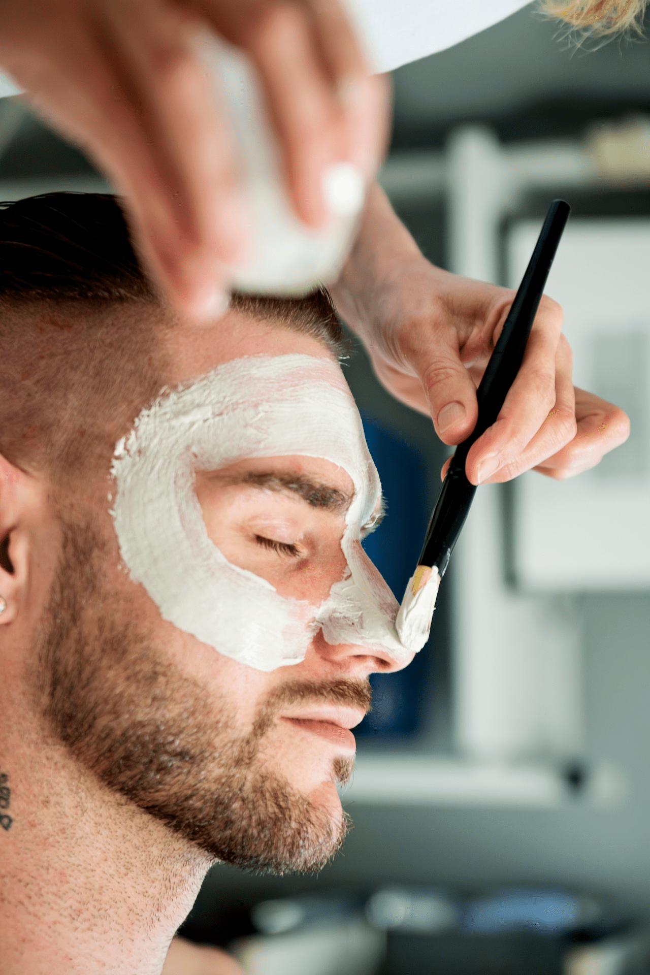 men`s facial in Vancouver